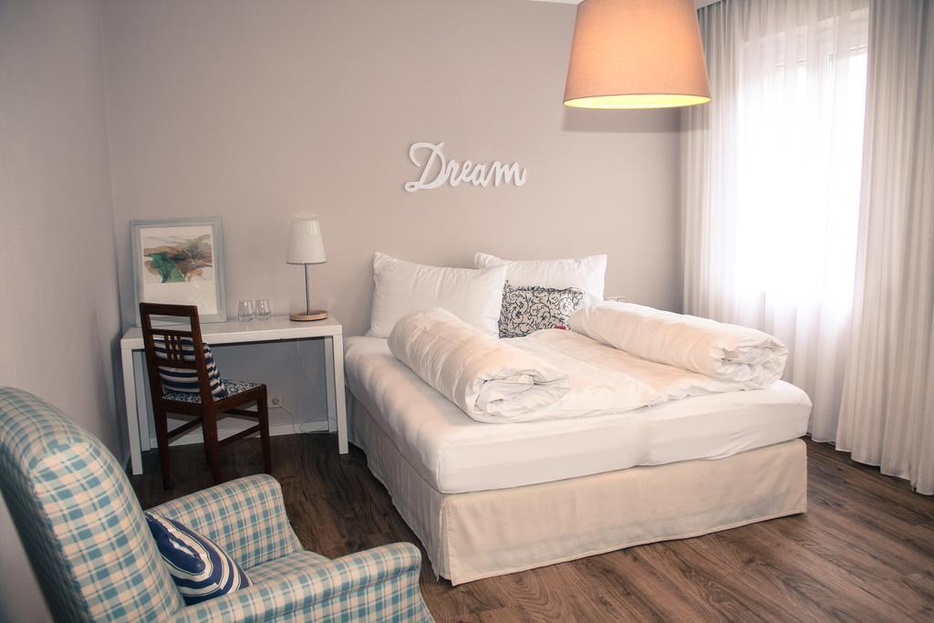 Lovely In Boutique-Hotel Velden Velden am Wörthersee Rum bild